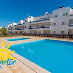 2bdr - 5 Mins Downtown - Pool & Wi-fi Daire *